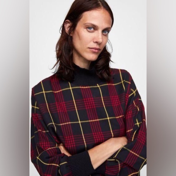 Zara - Plaid Red And Black Mock Turtleneck Lightweight Blouse Size Small - Picture 1 of 10